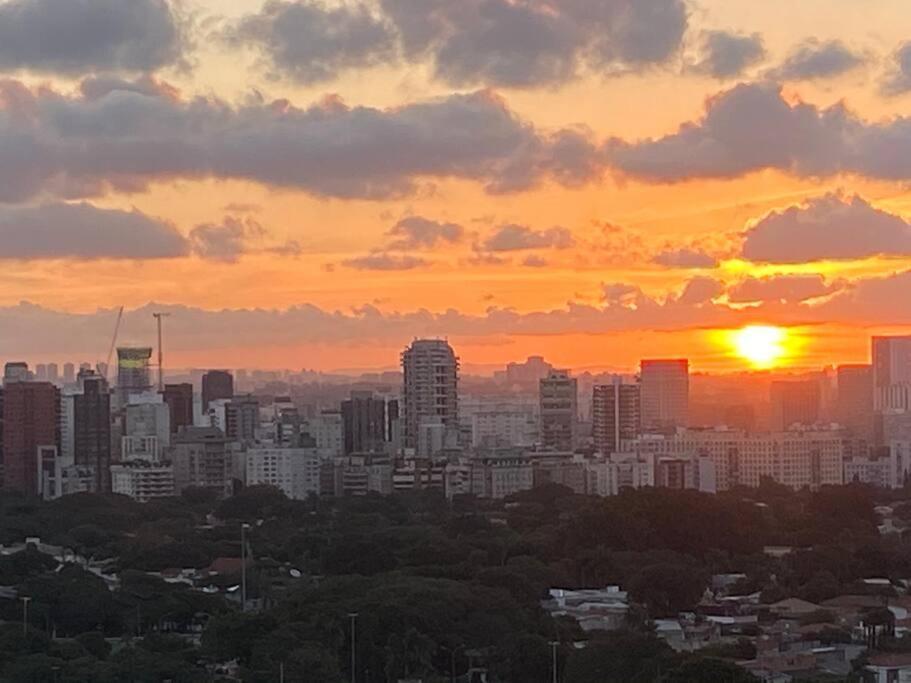 Flat Completo - - Ibirapuera-sao Paulo Apartamento *